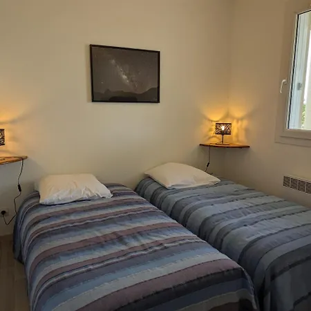 4 Pers, Proches Piscine, & Zoo Apartament *