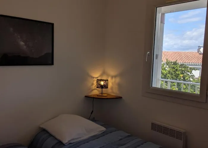 アパート 4 Pers, Proches Piscine, & Zoo レ・サ​​ーブル・ドロンヌ