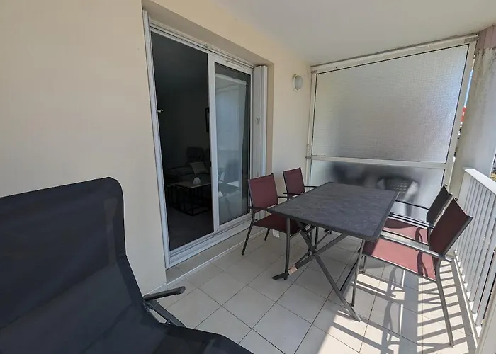 4 Pers, Proches Piscine, & Zoo アパート